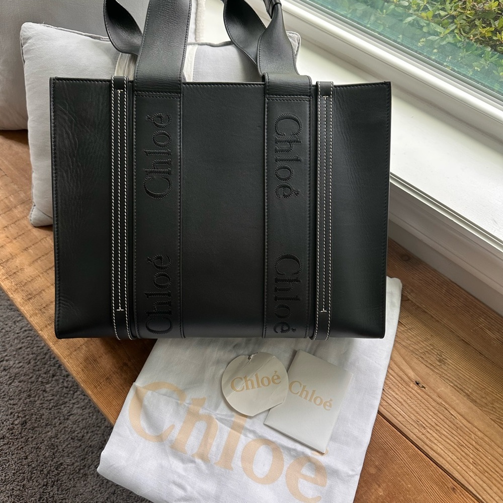 Chloe Woody Tote Medium Bag Black Leather